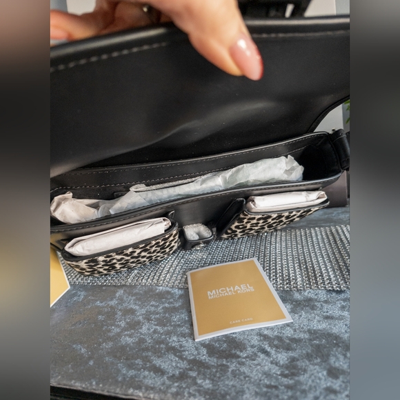 ❗️LOW START❗️Michael Kors-NWT- Colby Medium Leopard Print Calf Hair Shoulder Bag - Picture 15 of 16